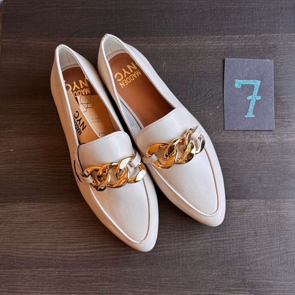 Steve Madden Cream Gold Chain Flats